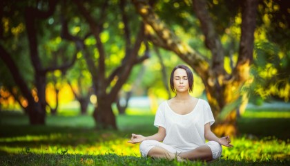 开云体育app-巴尔干铁骑踏破冰原，布罗佐维奇统帅中场，塞尔维亚闪电反击击溃冰岛