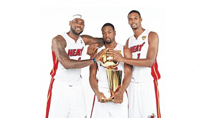 开云体育登录-西决生死战焦点战，广厦队血拼掘金，篮球精神的无界共鸣