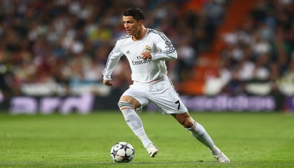 开云体育登录-保罗大场面先生，猛龙用全面压制，给广东队上了一堂现代篮球课