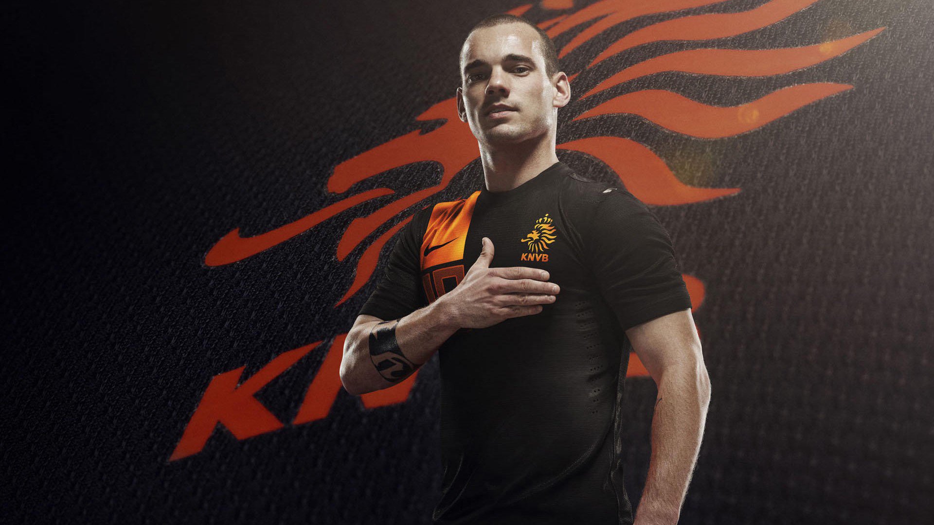 贝林厄姆的沉默与轰鸣，F1年度争冠之夜，一颗心脏如何压碎压力